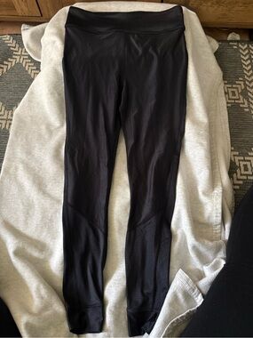 ALALA Black Ribbed Moto Leggings High Rise Athletic Pants Size M
